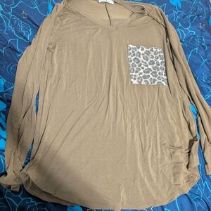 Zenana Outfitters Brown Top with Leopard Accent